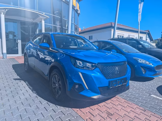 Peugeot 2008 Active Business NAVI. PDC. LED. KLIMAAUT Baujahr 2021 (114.900 km, Benzin, 131 PS) - Gebrauchtwagen bei Autohaus Dörrschuck Mainz