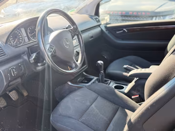 Mercedes-Benz A 150 Klima. Radio. Vorschaubild 6