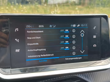 Peugeot 208 GT EAT8. NAVI. KAMERA. LED Vorschaubild 21