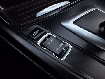 BMW 318d GT Navi. Sportsitze. PDC. Vorschaubild 21