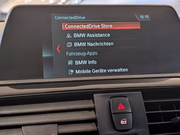 BMW 118i Sport Line *LED*NAVI*SHZ*PDC*AUTOMATIK* Vorschaubild 28