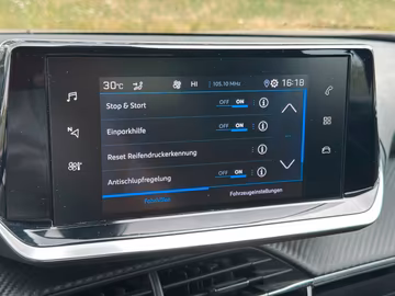 Peugeot 2008 AHK. Kamera. PDC. LED. Klima Vorschaubild 19