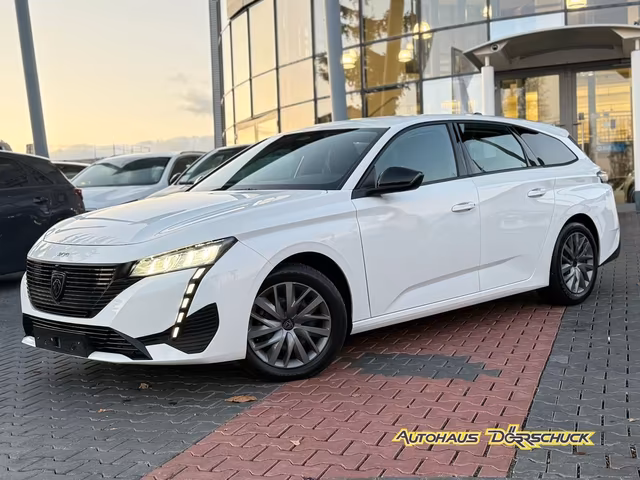 Peugeot 308 SW Active Pack*NAVI*i-Toggles*PDC*LED Baujahr 2022 (56.000 km, Benzin, 110 PS) - Gebrauchtwagen bei Autohaus Dörrschuck Mainz