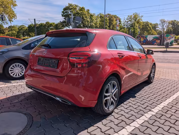 Mercedes-Benz A 200 CDI Urban. SHZ. NAVI. PDC. PARKASSIST Vorschaubild 6