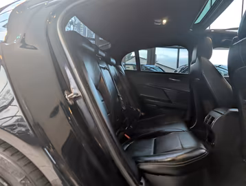 Jaguar XE 25t R-Sport AWD KAMERA Sitzheiz. PANORAMA Vorschaubild 26