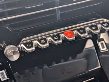 Peugeot 208 Allure. AUTOMATIK. LED. Kamera. PDC Vorschaubild 32