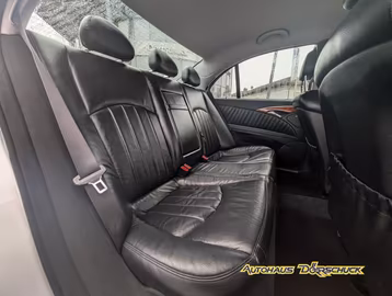 Mercedes-Benz E 220 CDI Elegance *LEDER*AUTOMATIK*TEMPOMAT* Vorschaubild 13