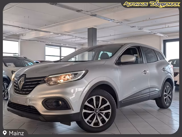 Renault Kadjar Automatik Equilibre Navi. Klimaaut. RFK. Baujahr 2022 (97.700 km, Hybrid (Benzin/Elektro), 140 PS) - Gebrauchtwagen bei Autohaus Dörrschuck Mainz
