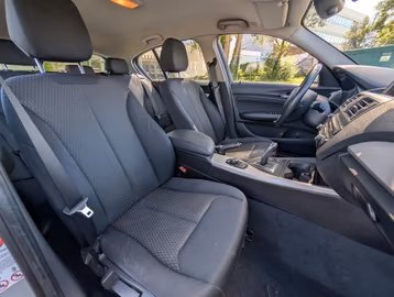BMW 116d Lounge AUTOMATIK. PDC. TEMPOMAT. BT Vorschaubild 22