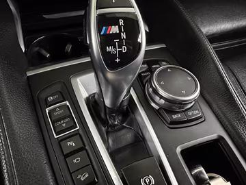 BMW X6 M50d *4x4*HARMAN/KARDON*LED*NAVI*SHZ*KOMFORT* Vorschaubild 25