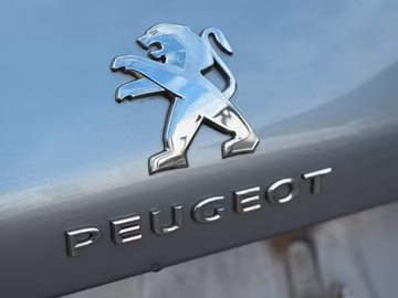 Peugeot 308 Allure 1. Hand. AHK. NAVI. Kamera Vorschaubild 7