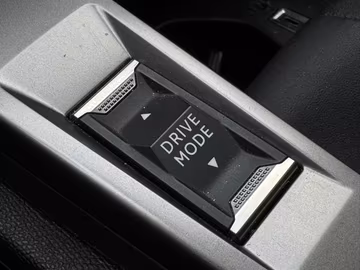 Peugeot 308 SW Active Pack NAVI. LED. DAB+. TOUCHSCREEN Vorschaubild 17