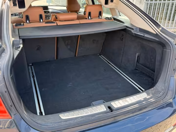 BMW 320d xDrive GT Luxury. AHK. NAVI. PDC. 4x4 Vorschaubild 8