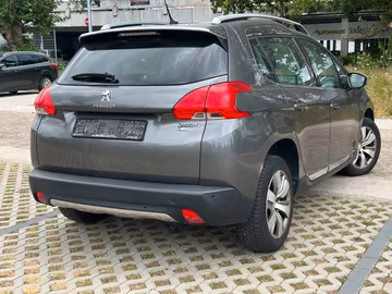 Peugeot 2008 Active PANO.NAVI.SHZ.BT Vorschaubild 5