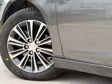 Peugeot 308 Allure Pack EAT8. NAVI. LED. ACC. Kamera Vorschaubild 9