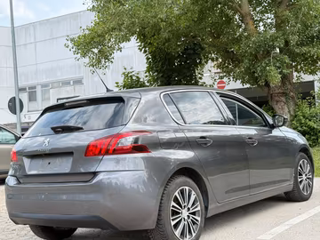 Peugeot 308 Allure Pack EAT8. NAVI. LED. ACC. Kamera Vorschaubild 5