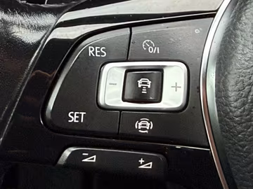 Volkswagen Golf Variant Comfortline SHZ. NAVI. ACC. LED Vorschaubild 19