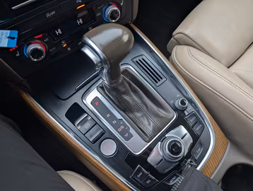 Audi Q5 Sport Edition PANO. NAVI. AHK. 4x4. S-LINE Vorschaubild 17