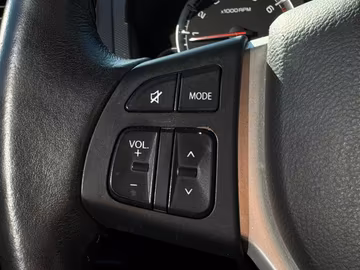 Suzuki Swift 1.2 Club 1.Hand. SHZ. BT. KEYLESS Vorschaubild 19