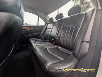 Mercedes-Benz E 220 CDI Elegance *LEDER*AUTOMATIK*TEMPOMAT* Vorschaubild 10