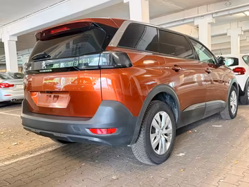 Peugeot 5008 7-SITZE. KAMERA. LED. KEYLESS Vorschaubild 5