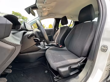 Peugeot 208 Active Pack NAVI. LED. PDC. BT Vorschaubild 5