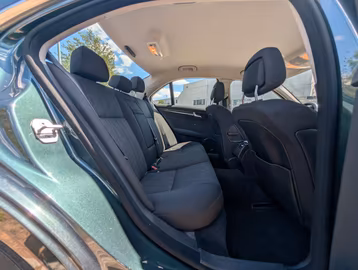 Mercedes-Benz C 200 CGI Elegance NAVI. SHZ. BI-XENON Vorschaubild 8