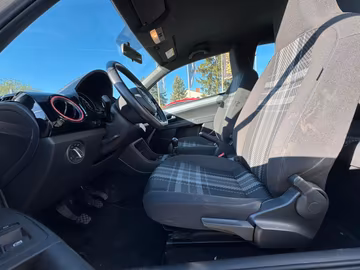 Volkswagen up! 1.0 Club up! KLIMA. ALU. LEDERLENKRAD Vorschaubild 6