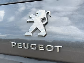 Peugeot 308 Allure Pack EAT8. NAVI. LED. ACC. Kamera Vorschaubild 7