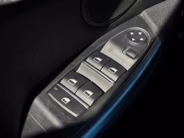 BMW 520d GT Aut. NAVI. SHZ. PDC. Luftfederung Vorschaubild 21