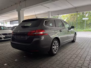 Peugeot 308 SW Allure NAVI. Kamera. PDC. AUTOMATIK Vorschaubild 6