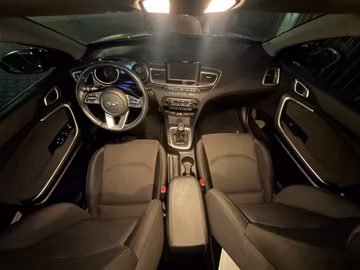 Kia Ceed Edition 7 Limited AHK. CarPlay. Sitzh. RFK. Vorschaubild 11