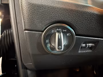 Volkswagen T6 Multivan Comfortline AHK. SHZ. NAVI. Kamera Vorschaubild 7