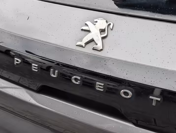 Peugeot 208 Allure LED. AUTOM.KLIMA. TEMPOMAT. PDC Vorschaubild 6