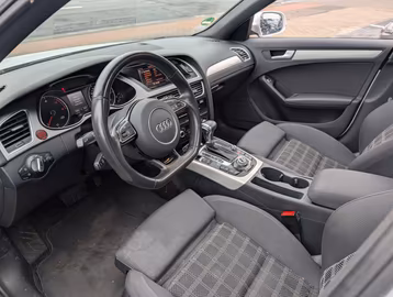 Audi A4 Avant 2.0 TDI quattro PANO. NAVI. SHZ. 19 Vorschaubild 6