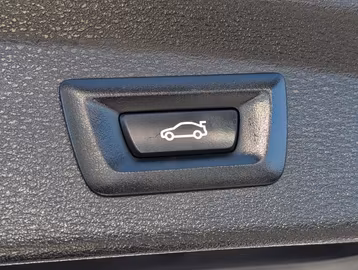 BMW X2 sDrive18i Advantage NAVI. LED. KAMERA. PDC Vorschaubild 16