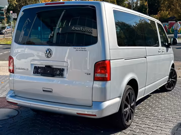 Volkswagen T5 Caravelle 2.0 TDI 8-Sitzer Klima PDC Automati Vorschaubild 4