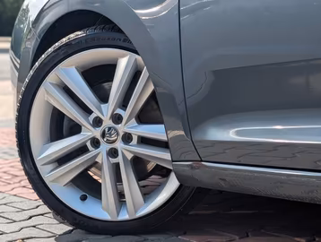 Skoda Rapid Spaceback Ambition AHK. SHZ. PDC. DAB Vorschaubild 9