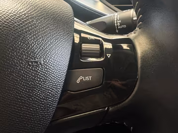 Peugeot 308 Allure NAVI. LED. PDC. Klimaautomatik Vorschaubild 23