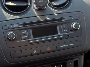 Seat Ibiza ST FR. SHZ. Bi-Xenon. PDC. AHK Vorschaubild 12