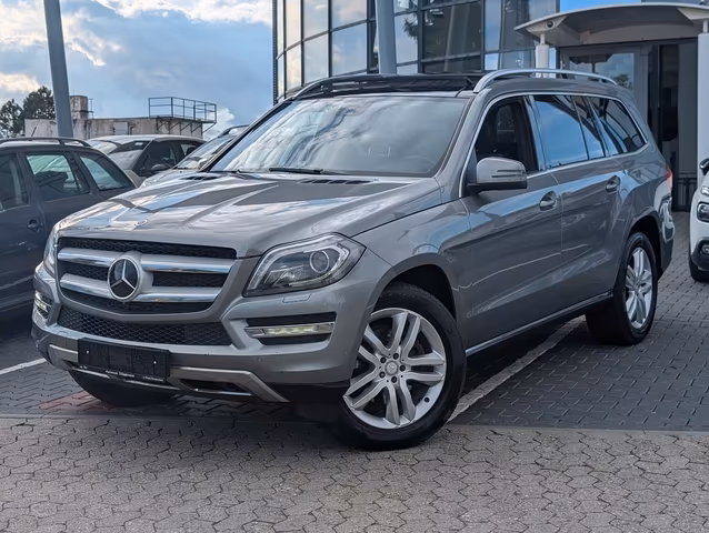 Mercedes-Benz GL 350 4MATIC PANO. AHK. 360°. 7-SITZER Baujahr 2015 (349.017 km, Diesel, 258 PS) - Gebrauchtwagen bei Autohaus Dörrschuck Mainz