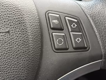 BMW 116i Automatik XENON. SHZ. PDC. HARMAN/KARDON Vorschaubild 15