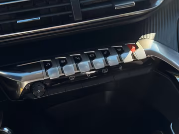 Peugeot 5008 Active Business 7-SITZER. NAVI. PDC. KLIMA Vorschaubild 16