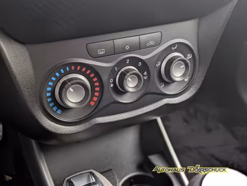 Alfa Romeo MiTo Distinctive*Sport-Paket*PDC*ALU*USB* Vorschaubild 16