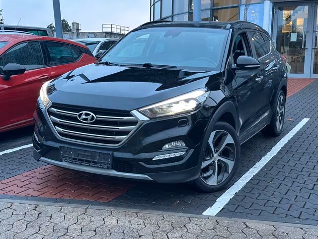 Hyundai Tucson Premium 4WD Automatik Panorama LED Kamera - Foto 1 von 20 - Autohaus Dörrschuck Mainz