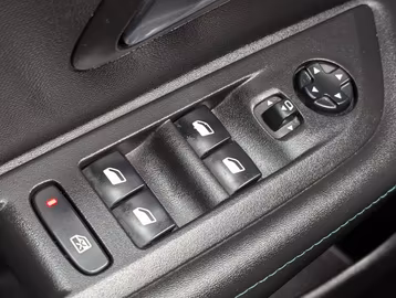Peugeot 208 Allure LED. AUTOM.KLIMA. TEMPOMAT. PDC Vorschaubild 20