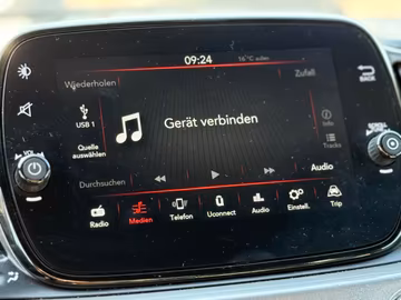Fiat 500 Lounge 1.0 Hybrid. CarPlay. Cruise. DAB Vorschaubild 17