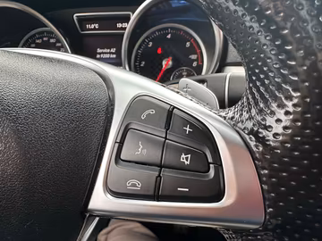 Mercedes-Benz GLE 350d 4MATIC AMG Line. PANO. 360°Kamera. NAVI Vorschaubild 10