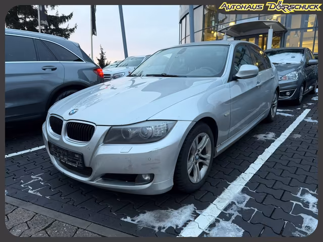 BMW 320i Limousine AUTOMATIK XENON PDC TEMPOMAT Baujahr 2009 (138.900 km, Benzin, 170 PS) - Gebrauchtwagen bei Autohaus Dörrschuck Mainz