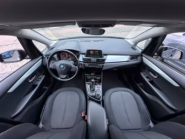 BMW 216d Active Tourer Advantage NAVI. PDC. AUTOM Vorschaubild 12